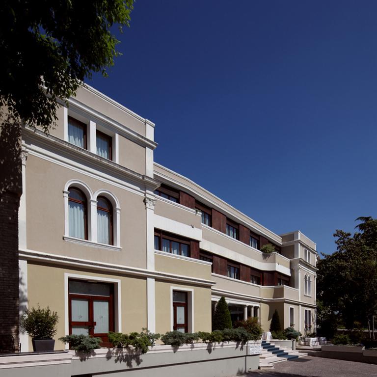 Hotel Cristallo Conegliano Buitenkant foto