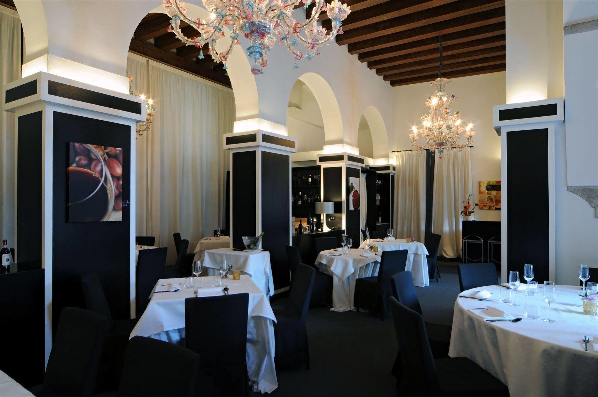 Hotel Cristallo Conegliano Buitenkant foto