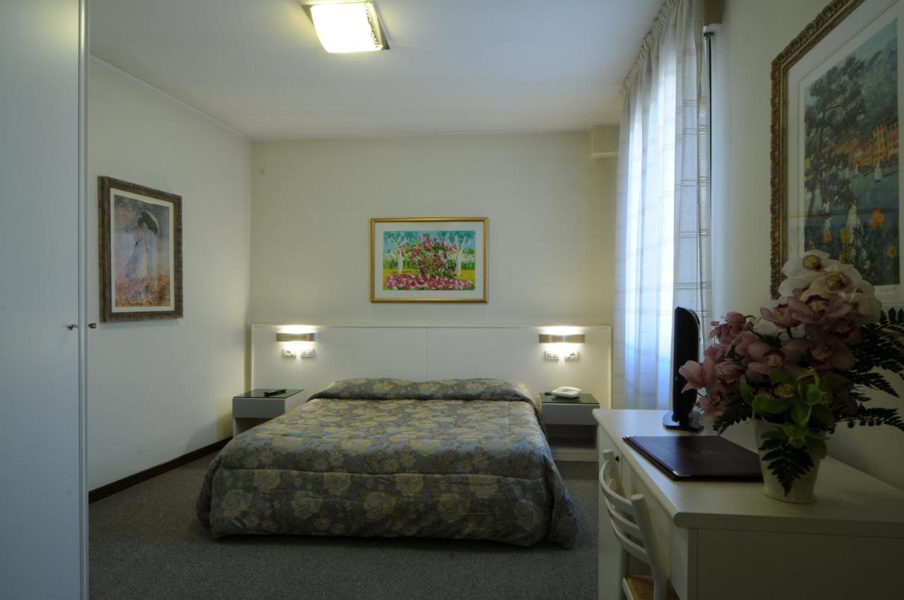Hotel Cristallo Conegliano Kamer foto
